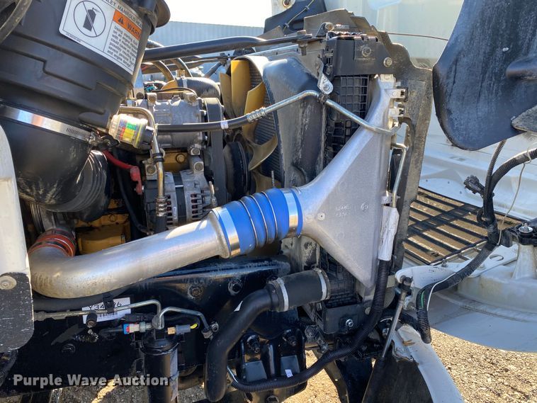 image for item KW9001 2007 Freightliner Business Class M2  refuse truck