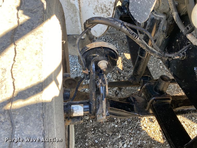 image for item KW9001 2007 Freightliner Business Class M2  refuse truck