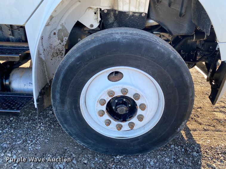 image for item KW9001 2007 Freightliner Business Class M2  refuse truck