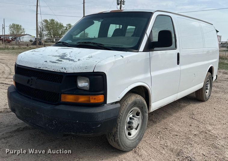 image for item KX9008 2007 Chevrolet Express 2500  van