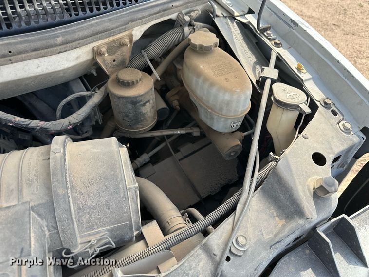 image for item KX9008 2007 Chevrolet Express 2500  van