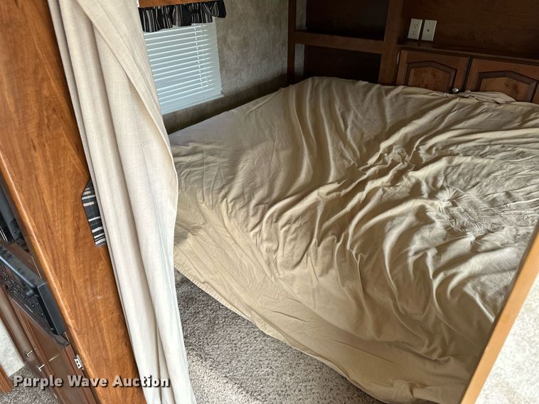 image for item KX9053 2013 Keystone Passport Ultralite Grand Touring  camper