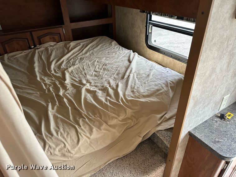 image for item KX9053 2013 Keystone Passport Ultralite Grand Touring  camper