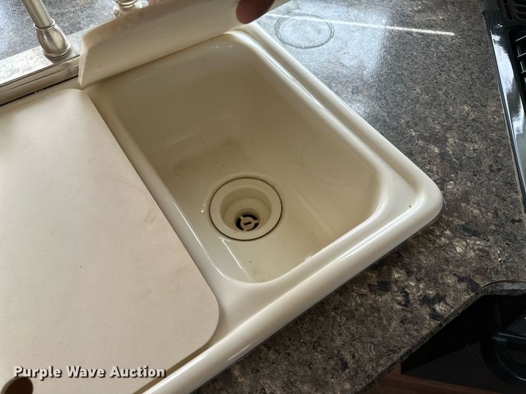 image for item KX9053 2013 Keystone Passport Ultralite Grand Touring  camper