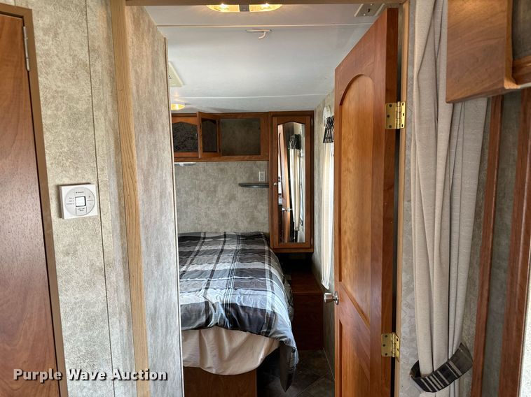 image for item KX9053 2013 Keystone Passport Ultralite Grand Touring  camper