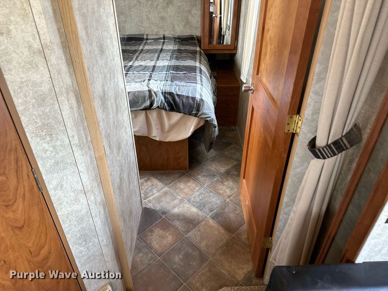 image for item KX9053 2013 Keystone Passport Ultralite Grand Touring  camper