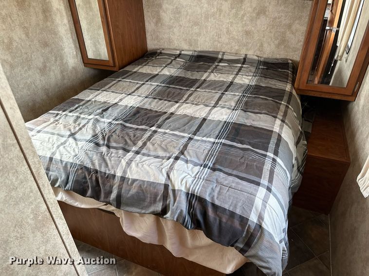 image for item KX9053 2013 Keystone Passport Ultralite Grand Touring  camper