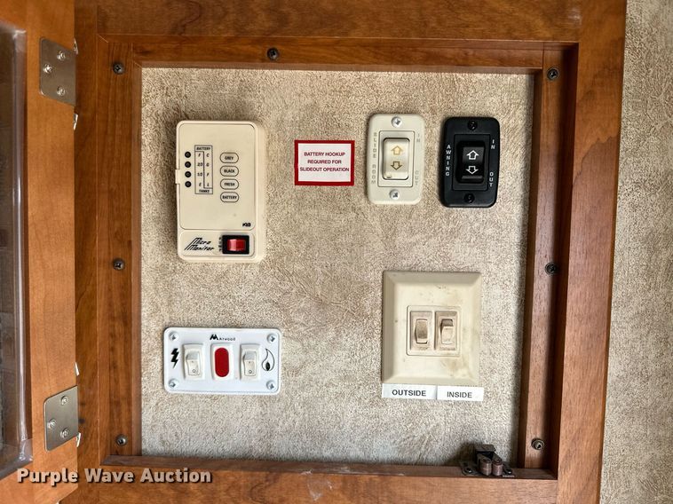 image for item KX9053 2013 Keystone Passport Ultralite Grand Touring  camper