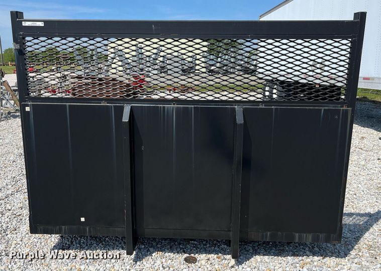 image for item LA9942 Flatbed