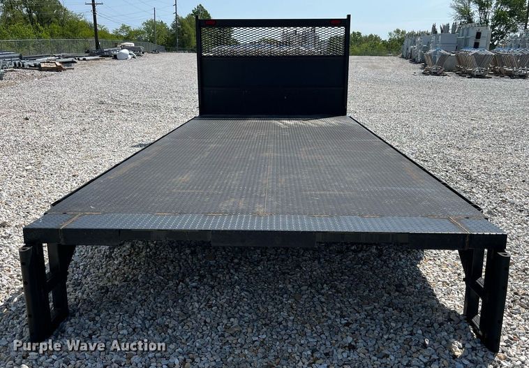 image for item LA9942 Flatbed