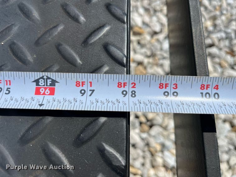 image for item LA9942 Flatbed