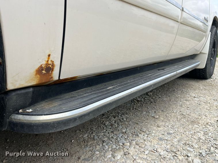 image for item LA9951 2012 GMC Yukon XL Denali  SUV