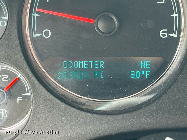 image for item LA9951 2012 GMC Yukon XL Denali  SUV