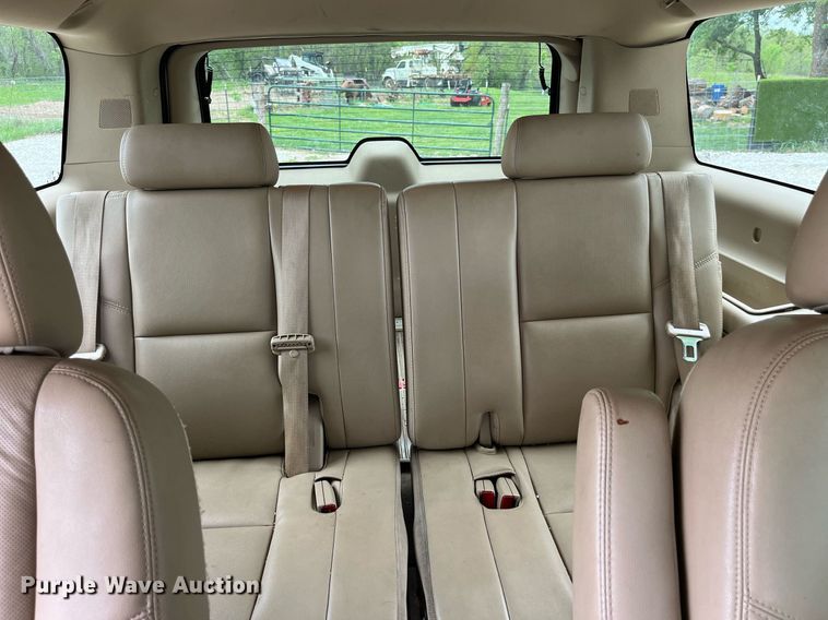 image for item LA9951 2012 GMC Yukon XL Denali  SUV