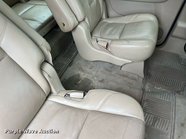 image for item LA9951 2012 GMC Yukon XL Denali  SUV