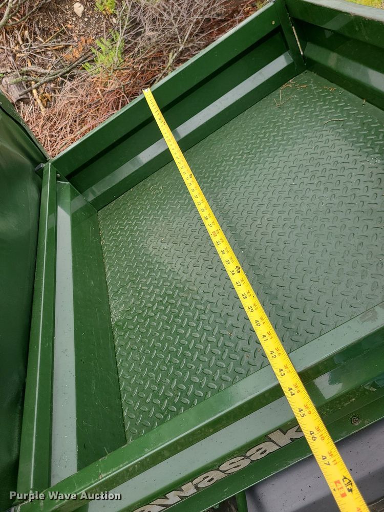 image for item LE9058 2001 Kawasaki Mule 550  utility vehicle