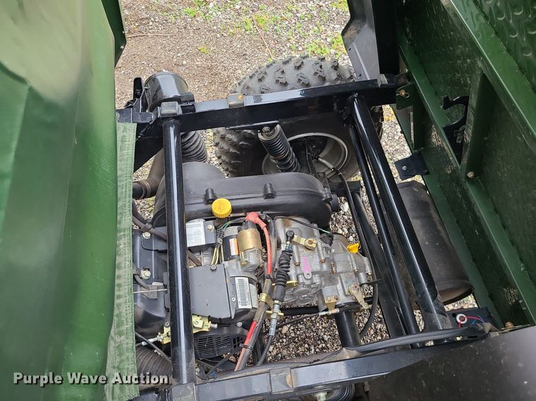 image for item LE9058 2001 Kawasaki Mule 550  utility vehicle