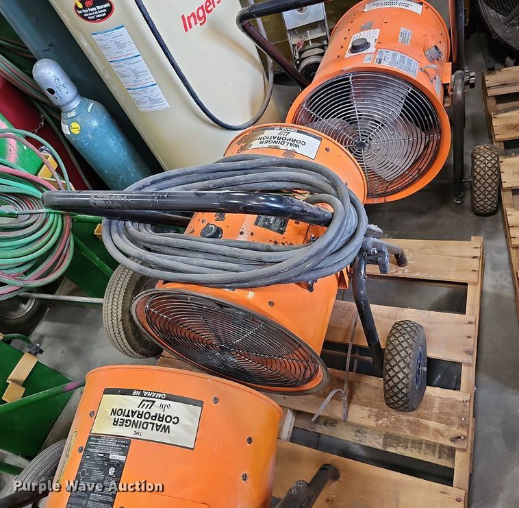 image for item LE9379 (7) heaters