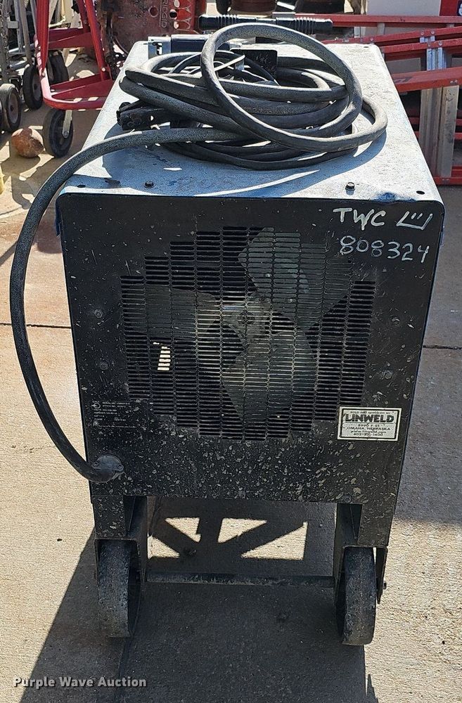 image for item LE9386 (3) Miller welders