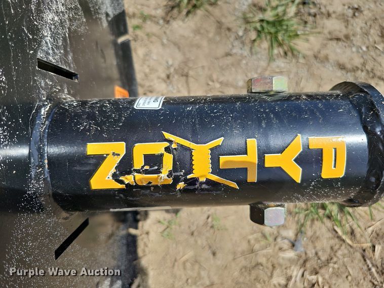 image for item LE9394 Tractor attachments