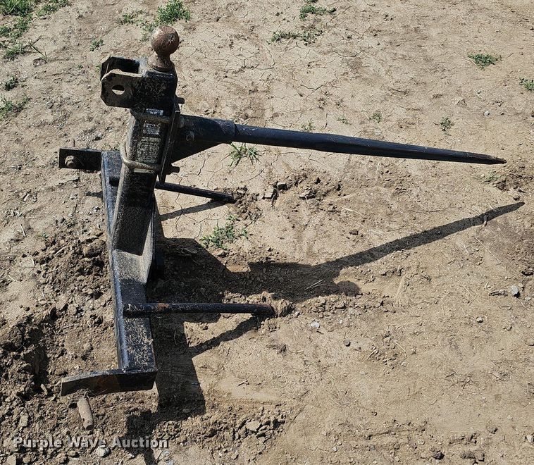 image for item LE9394 Tractor attachments