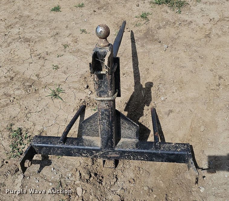 image for item LE9394 Tractor attachments