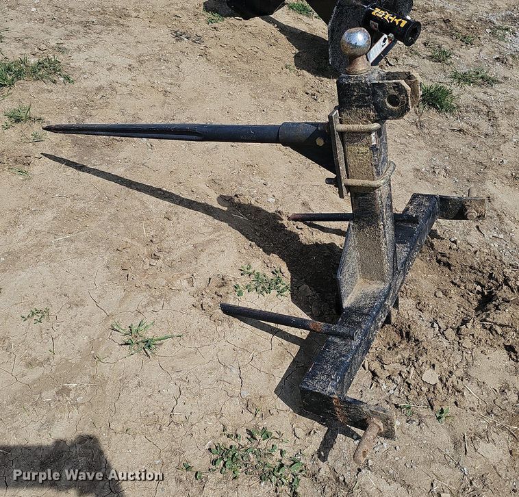 image for item LE9394 Tractor attachments