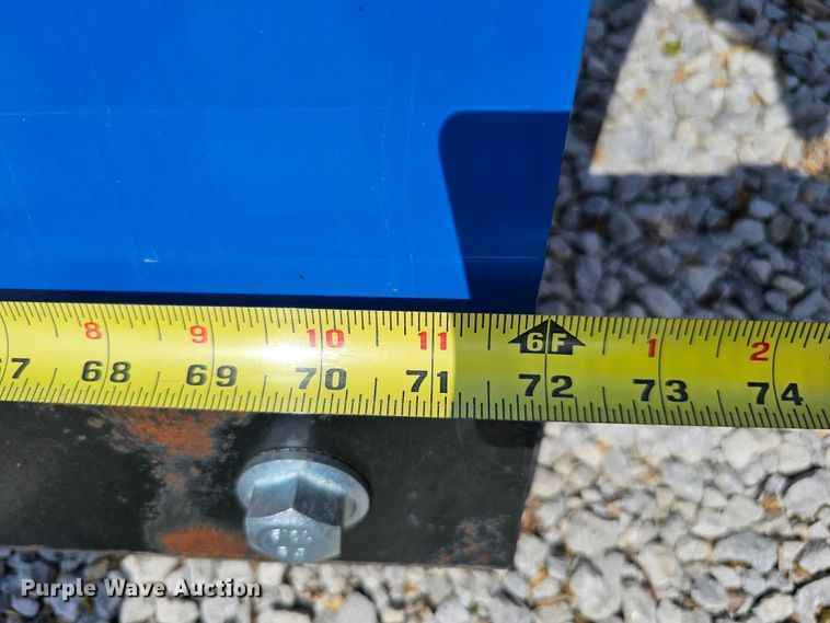 image for item LE9396 2022 Top Cat SSSG72  skid steer grader