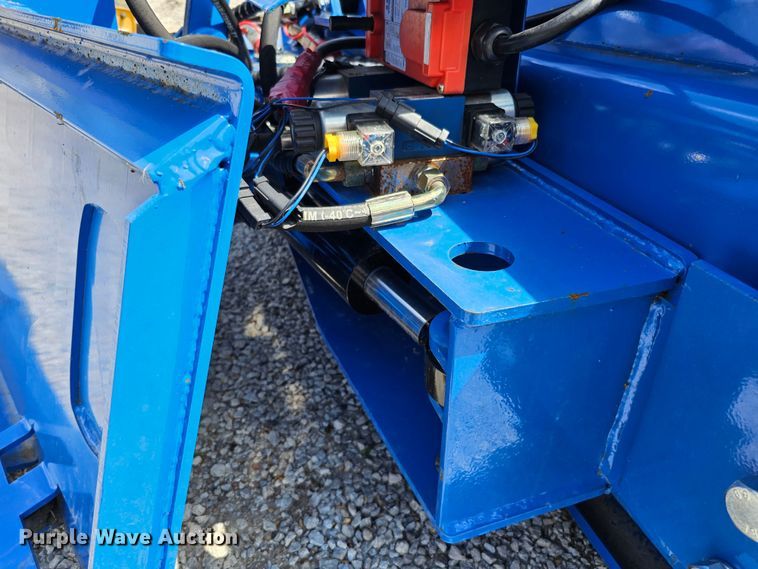 image for item LE9396 2022 Top Cat SSSG72  skid steer grader