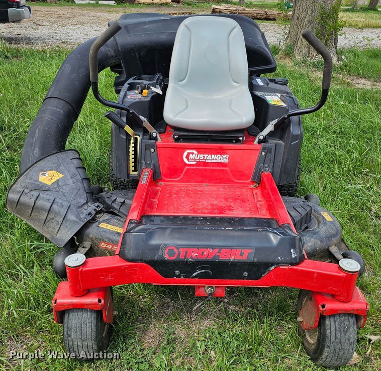 image for item LE9402 2018 Troy-Bilt Mustang 54  ZTR lawn mower