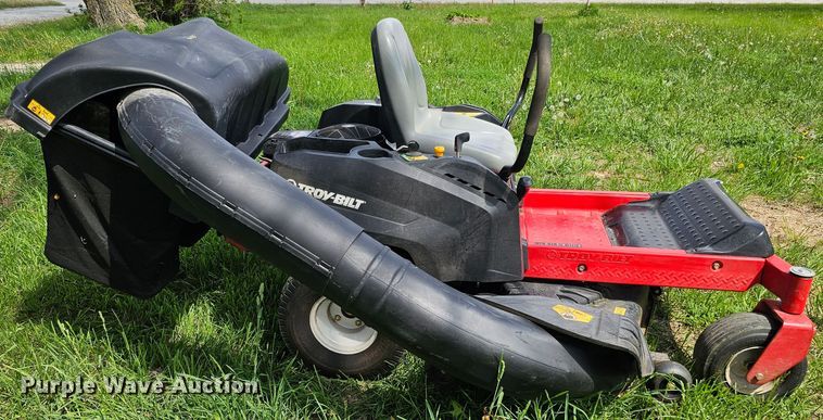 image for item LE9402 2018 Troy-Bilt Mustang 54  ZTR lawn mower
