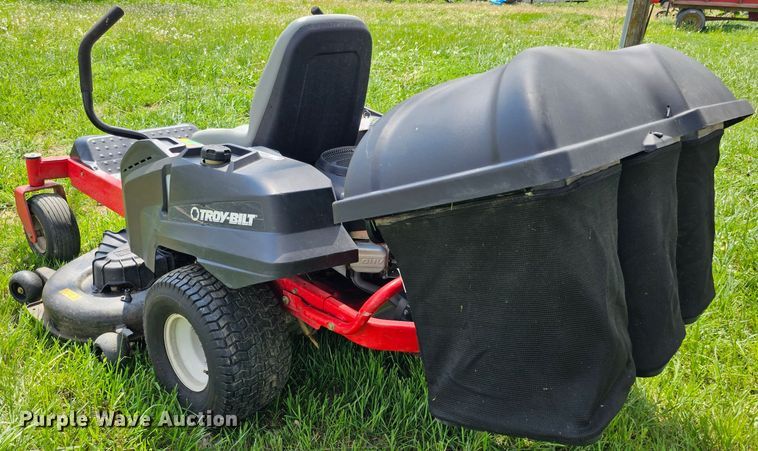 image for item LE9402 2018 Troy-Bilt Mustang 54  ZTR lawn mower