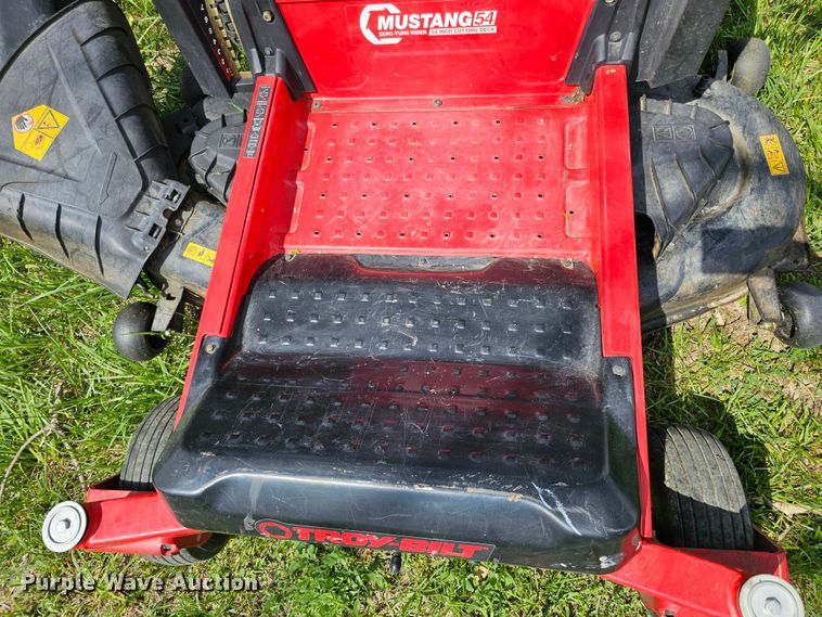 image for item LE9402 2018 Troy-Bilt Mustang 54  ZTR lawn mower