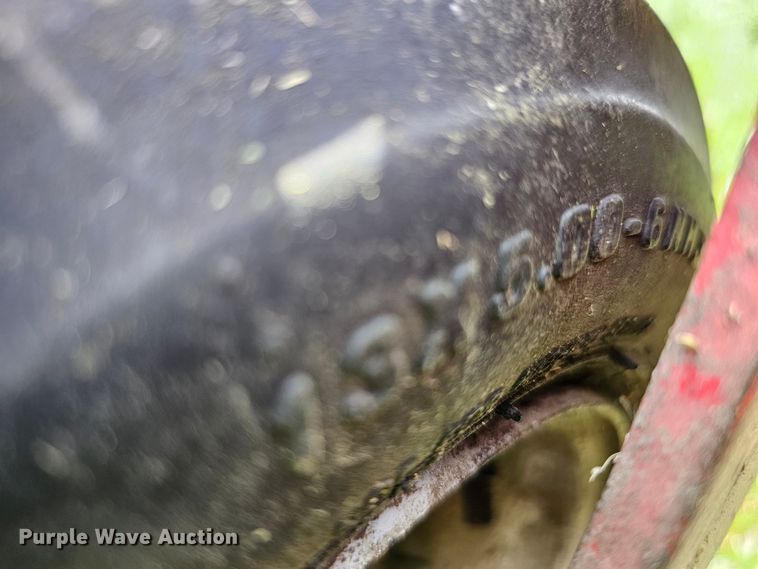 image for item LE9402 2018 Troy-Bilt Mustang 54  ZTR lawn mower