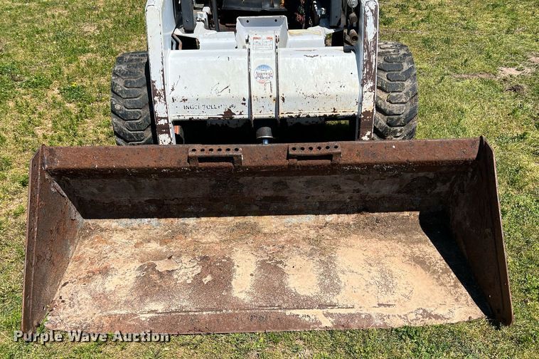 image for item LG9042 1996 Bobcat 763  skid steer loader