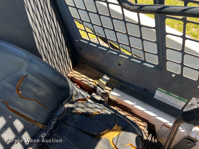 image for item LG9042 1996 Bobcat 763  skid steer loader