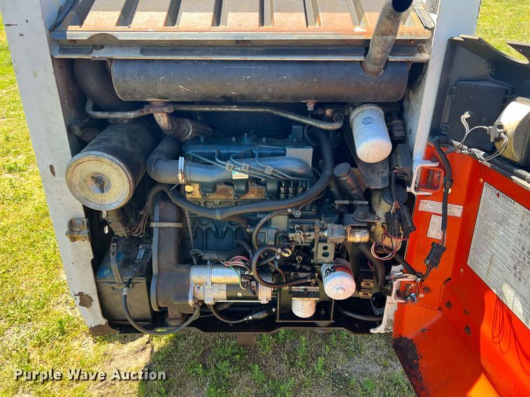 image for item LG9042 1996 Bobcat 763  skid steer loader