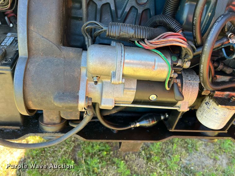 image for item LG9042 1996 Bobcat 763  skid steer loader