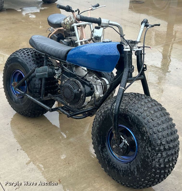 image for item LG9066 (2) motorcycles