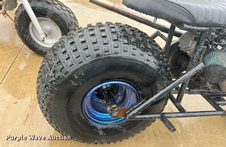 image for item LG9066 (2) motorcycles