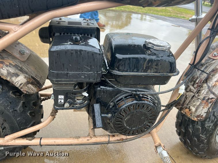 image for item LG9066 (2) motorcycles