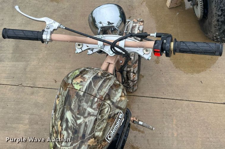 image for item LG9066 (2) motorcycles