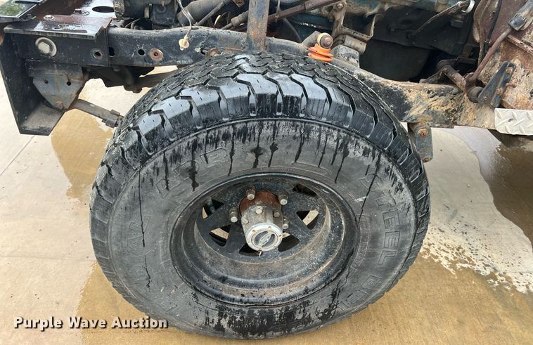 image for item LG9067 1977 Jeep CJ5 SUV