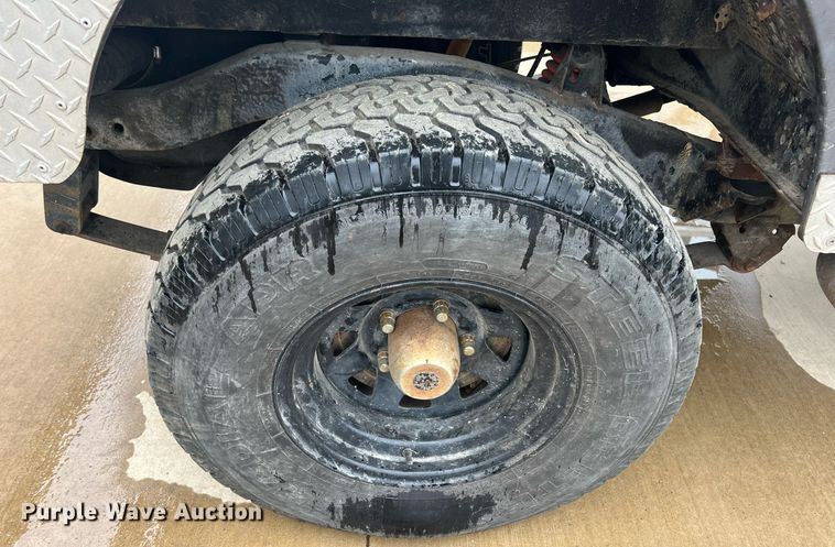 image for item LG9067 1977 Jeep CJ5 SUV