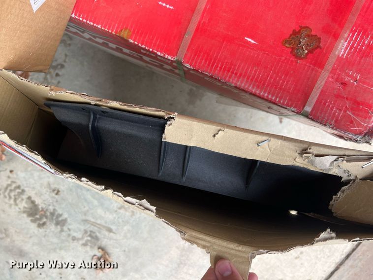 image for item LG9067 1977 Jeep CJ5 SUV