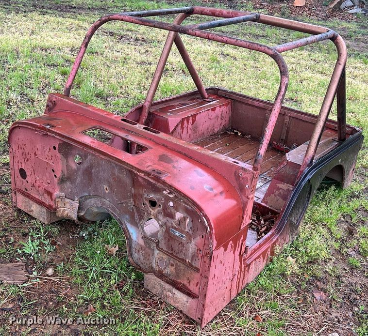 image for item LG9067 1977 Jeep CJ5 SUV