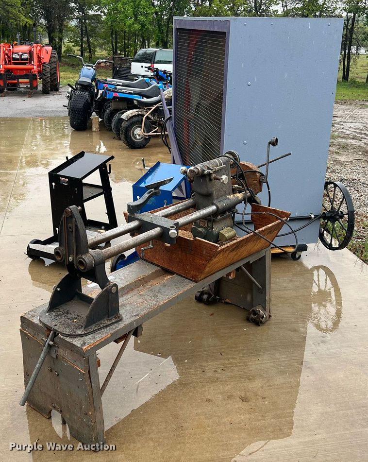 image for item LG9069 Tools