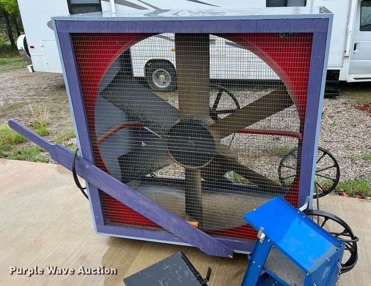 image for item LG9069 Tools