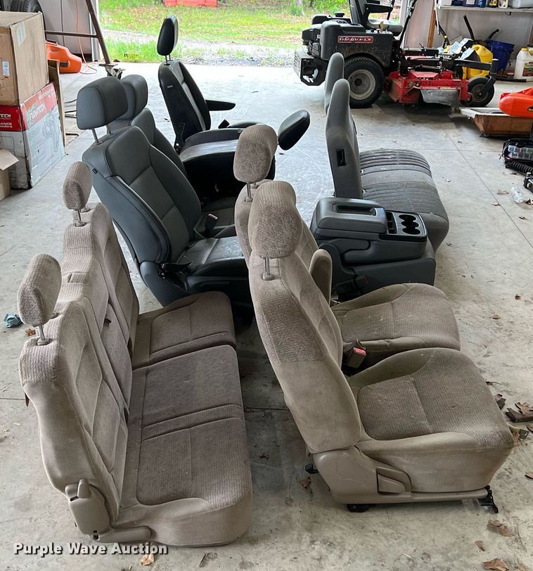 image for item LG9070 Automotive parts