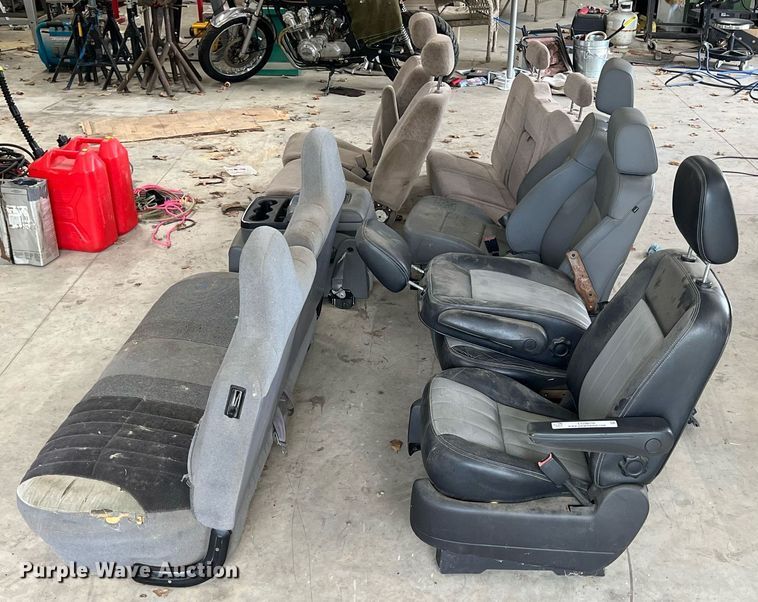 image for item LG9070 Automotive parts